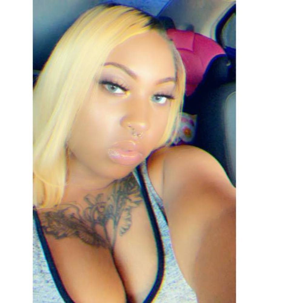 Meet your Posher, Carmen